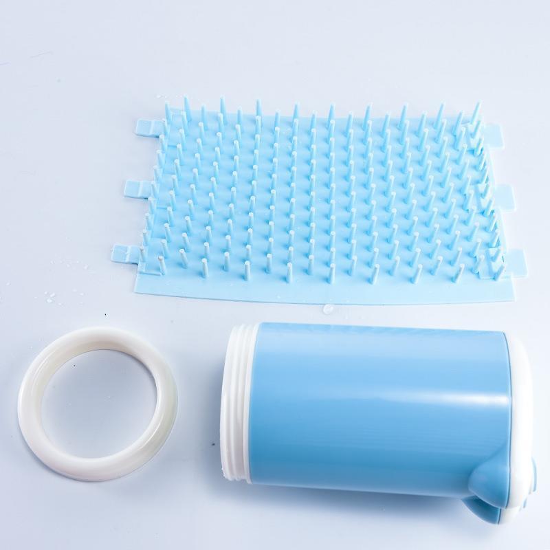 Portable Dog Paw Cleaner – Silicone Pet Foot Washing Cup for Easy Grooming